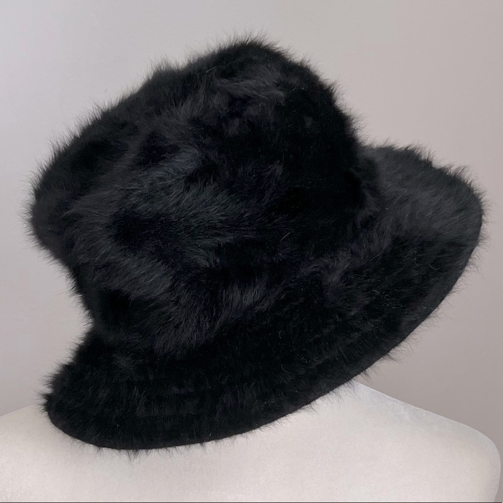 Kangol furgora rap hat.  Black.  Size S/M.